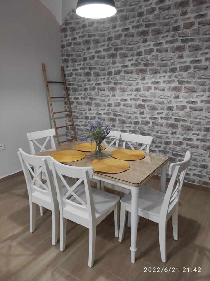 Bonita Y Amplia Casa Con Patio, En Centro Ciudad Apartment Мерида Екстериор снимка